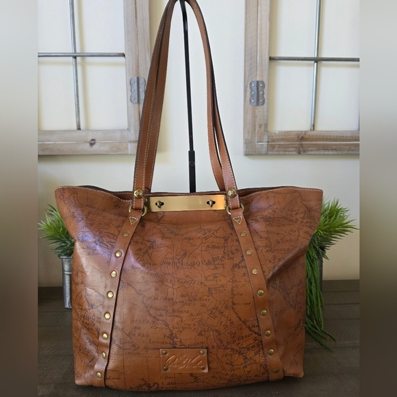 Patricia Nash Benvenuto European Map Tote  100% Full Grain Leather - Picture 9 of 15